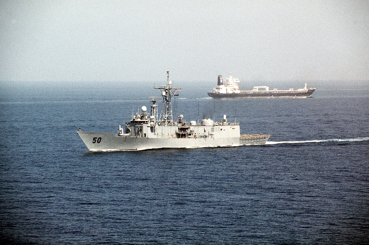 Détroit d'Ormuz : l'Iran saisit deux navires, Washington temporise mais maintient le blocus