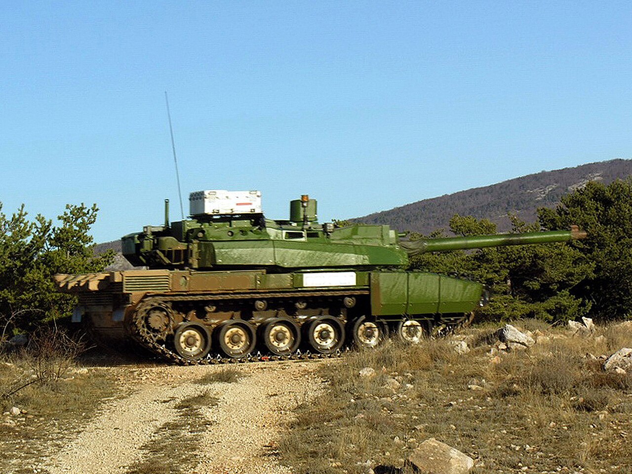 « Orion 2026 » : Macron clôture dans la Marne le plus grand exercice militaire français depuis la guerre froide
